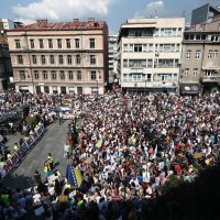 Tisuće prosvjednika tražili istinu o smrti Dženana i Davida