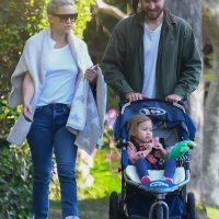 Kate Hudson, Danny Fujikawa