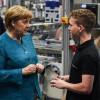 Angela Merkel otvara tvornicu litijskih baterija u sklopu koncerna Daimler AG
