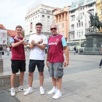 Navijači West Hama u Zagrebu