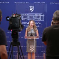 Zagreb: Marija Selak Raspudić održala konferenciju za medije