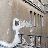 Zapušteno dvorište zgrade Hrvatskog sabora