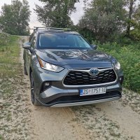 Toyota Highlander Hybrid AWD