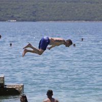 Velike gužve na plažama u Neumu