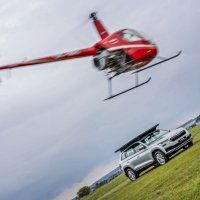 Helikopter sletio na Škodu Kodiaq