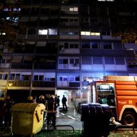 Požar u stambenoj zgradi u Zapruđu