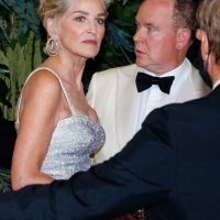 Princ Albert, Sharon Stone