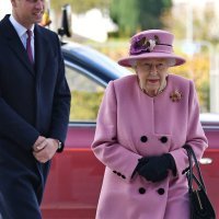 Kraljica Elizabeta II, princ William