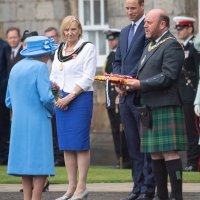 Kraljica Elizabeta II, princ William