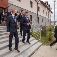 Plenković i suradnici na otvorenju zgrade Razvojnog Centra Ličko-senjske županije
