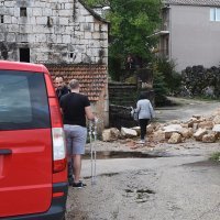 Posljedice potresa urušila se štala kod Dugopolja