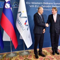 Olivér Várhelyi i Janez Janša