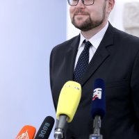 Peđa Grbin