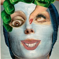 Kolaž Sanje Iveković iz knjige 'A PUNCH IN THE EYE'