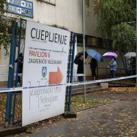 Slab odaziv na cijepljenje Pfizerom i Janssenom