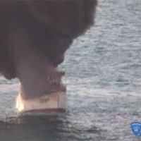 Pomorski policajci spasili posadu s goruće ribarice