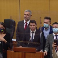 Oporba blokirala rad Sabora