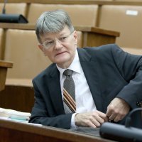 Saborski zastupnici izabrali Radovana Dobronića za predsjednika Vrhovnog suda RH