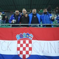 Navijači Dinama na utakmici u Beču