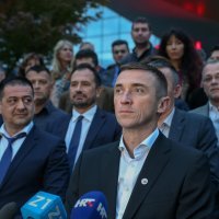 Ivan Penava održao konferenciju za medije