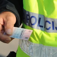 Policija kontrolira vozače