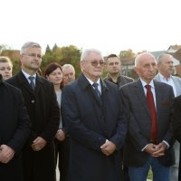 U Novoj Gradiški svečano otkriven spomenik Toši Proeskom