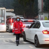U Karlovcu povećane gužve na testiranje na covid-19