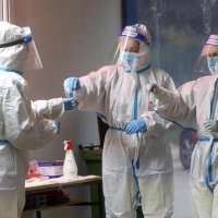 U Karlovcu povećane gužve na testiranje na covid-19