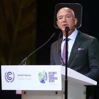 Jeff Bezos u Glasgowu