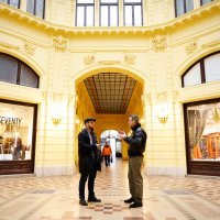 Daniver Vukelić u razgovoru s Vanjom Majetićem