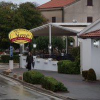 Akcijom USKOK-a u Zadru uhićeno deset osoba