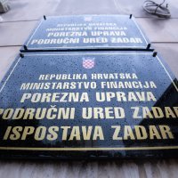 Akcijom USKOK-a u Zadru uhićeno deset osoba