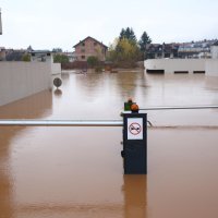 Sarajevo: Izlijevanje rijeke Bosne i Željeznice iz korita na lokalitetu općine Ilidža