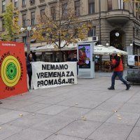 Zelena akcija, performans u Zagrebu