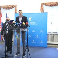 Konferencija za medije HDZ-a o temi ukidanja naknada za roditelje odgojitelje