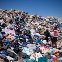 Deponij odjeće u pustinji Atacama