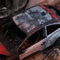 Izgorjela dva auta u Vrapčanskoj ulici u Zagrebu