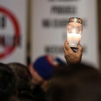 Prosvjed protiv covid mjera na Markovom trgu