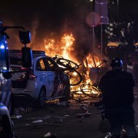 Sukob policije i prosvjednika protiv korona mjera u Rotterdamu