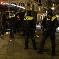 Sukob policije i prosvjednika protiv korona mjera u Rotterdamu