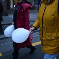 Prosvjednici protiv covid potvrda krenuli s Trga Francuske Republike prema Trgu bana Jelačića