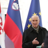 Premijer Andrej Plenković sastao se u Otočcu na Krki sa slovenskim kolegom Janezom Janšom