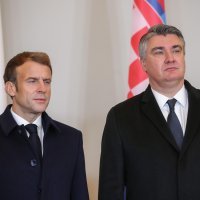 Predsjednik Milanović sastao se s predsjednikom Francuske Republike Emmanuelom Macronom