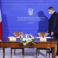Andrej Plenković i Emmanuel Macron potpisali ugovor o strateškoj suradnji