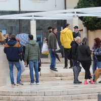 Šibenik: Prosvjednici zaključali Gradsku upravu lancem i lokotom