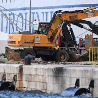 Izvlačenje kamiona iz mora