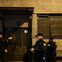 Prosvjed majki odgajateljica ispred stana gradonačelnika Tomaševića