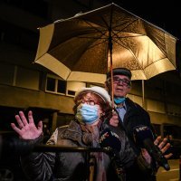 Prosvjed majki odgajateljica ispred stana gradonačelnika Tomaševića