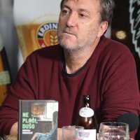 Predstavljanje knjige Borivoja Radakovića 'Ne plači, dušo'