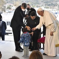 Papa Franjo s izbjeglicama na Lezbosu